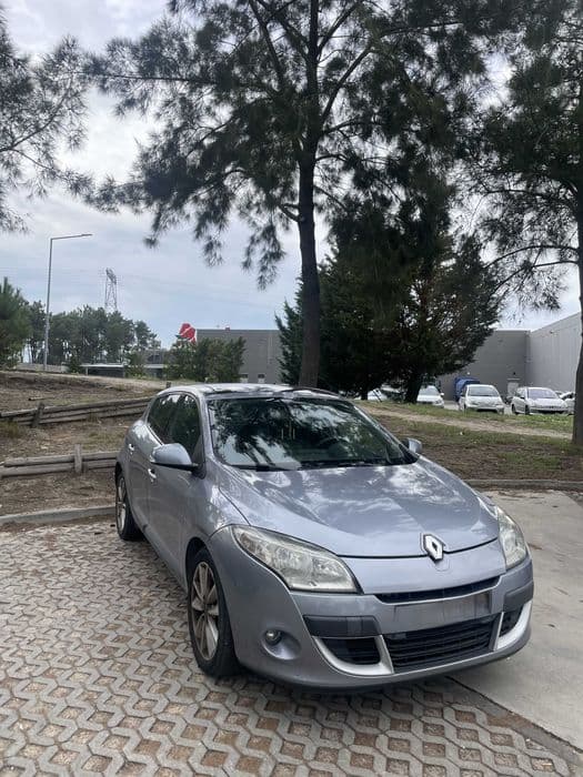 Renault  III 1.5dCi Dynamic S, Nacional, Teto Panorâmico, 1 Dono Fernão Ferro