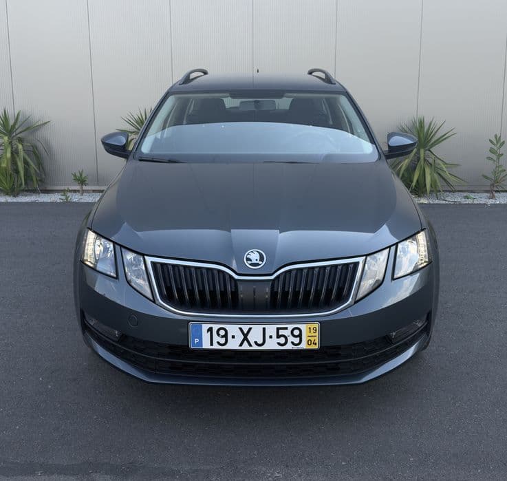 Škoda  1.6 TDI 115 CV ( Caixa DSG )