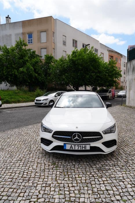 Mercedes-Benz  180d AMG Line São Domingos de