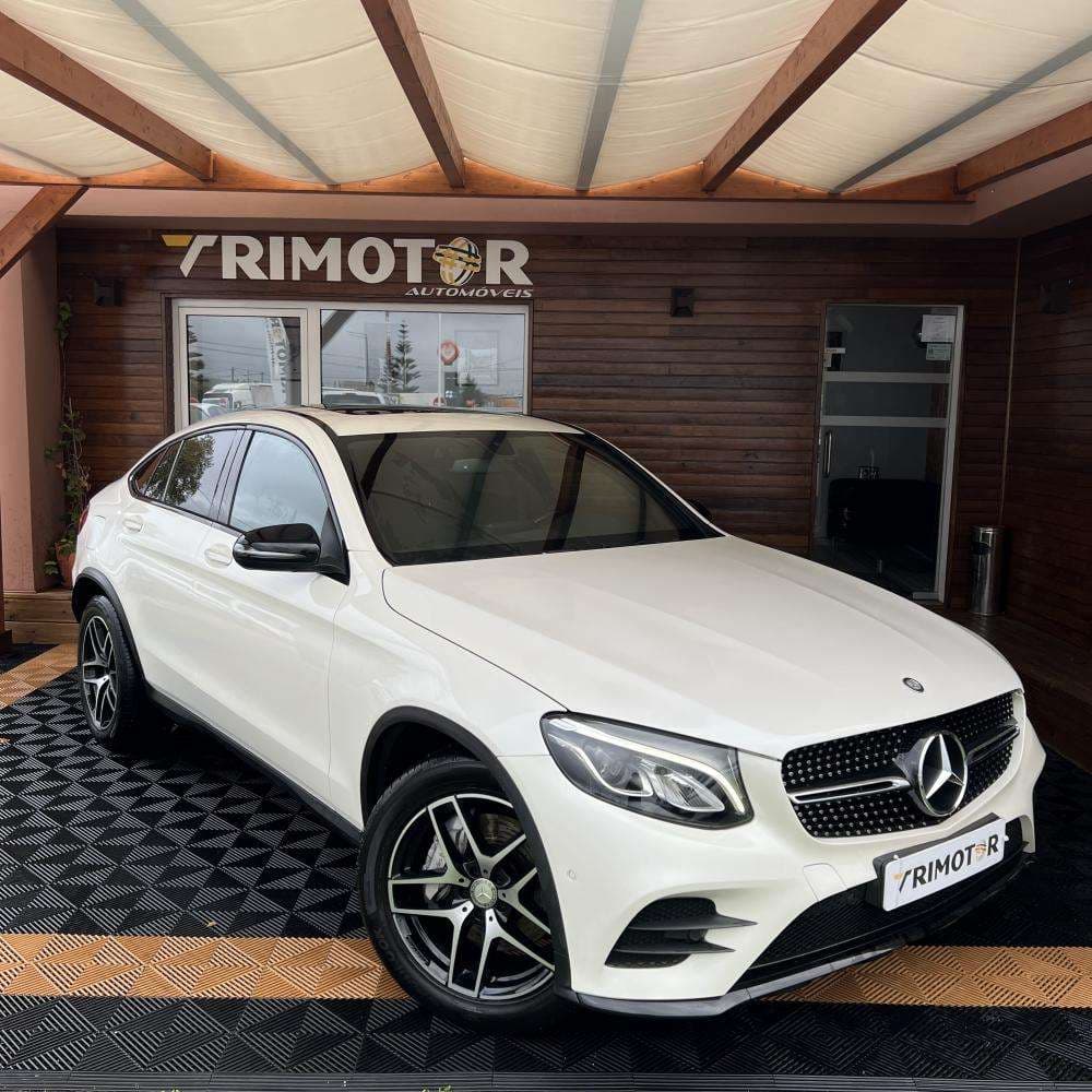 Mercedes-Benz  220 d Coupe 4Matic 9G-TRONIC AMG Line