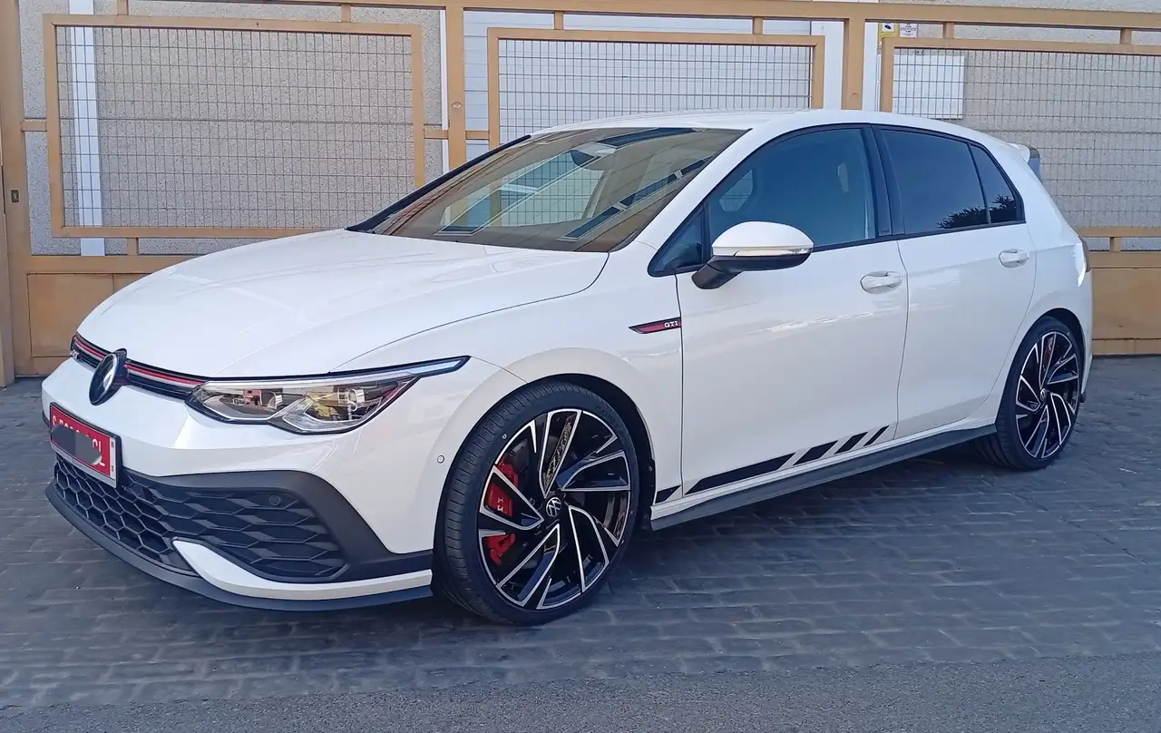 Volkswagen Golf GTI 2.0 TSI Clubsport DSG 221kW