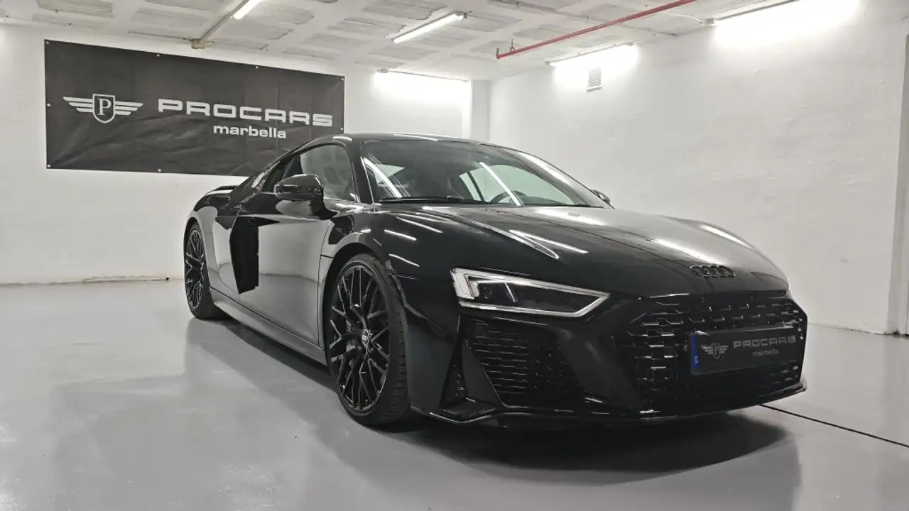 Audi R8 5.2 FSI V10 plus quattro S Tronic