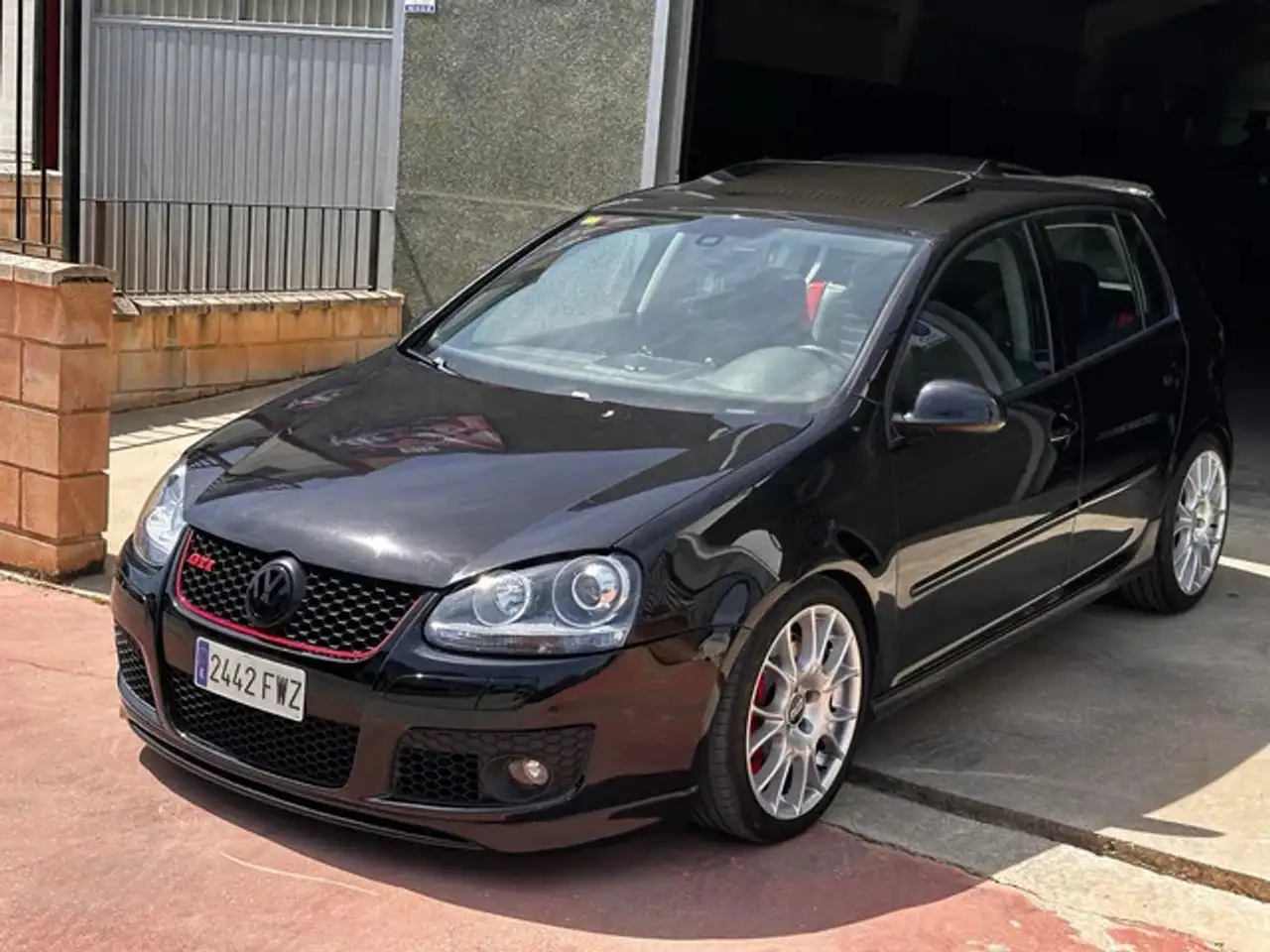 Volkswagen Golf GTI 2.0 TFSI