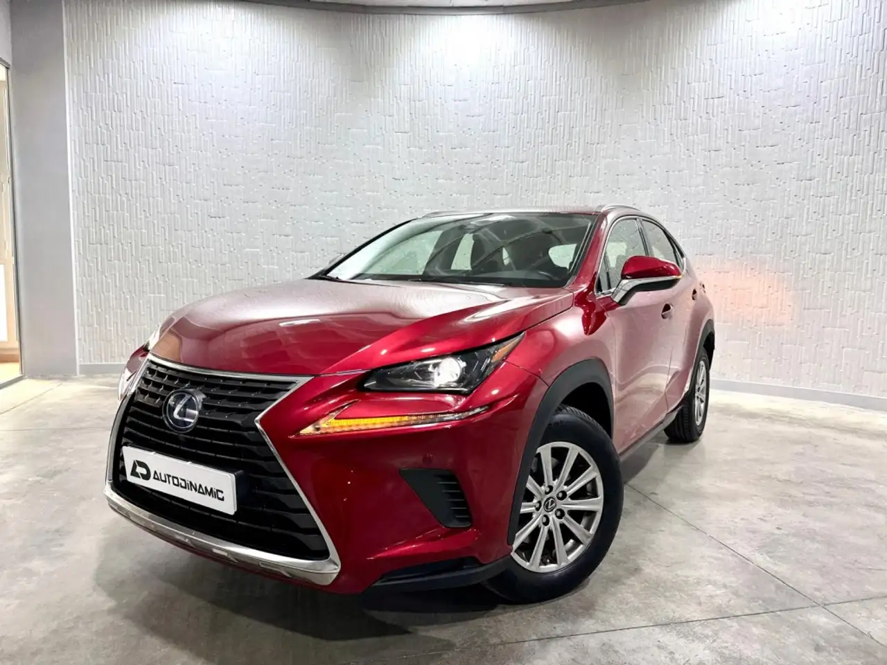 Lexus NX 300 300h Business Navigation 2WD