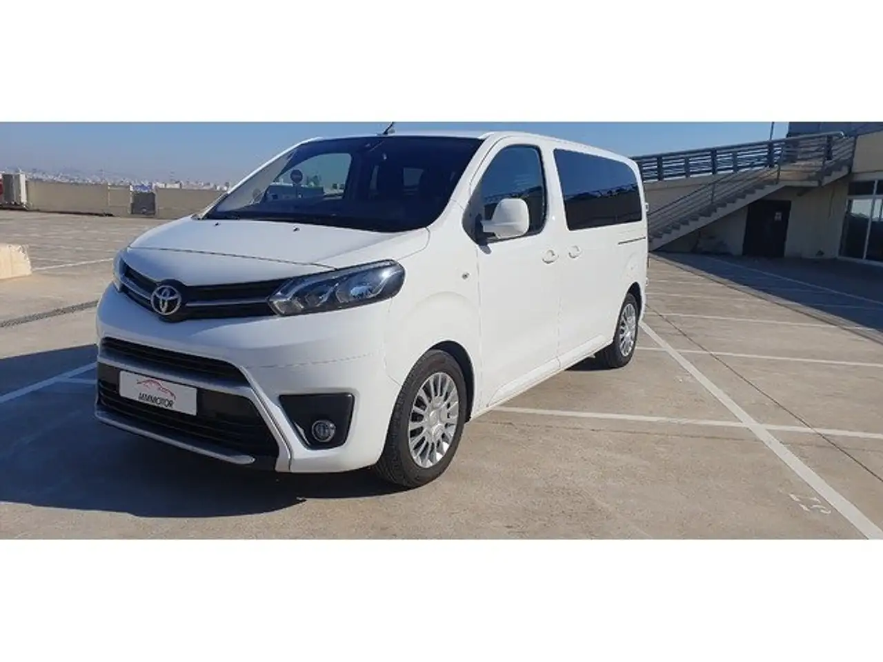 Toyota Proace Shuttle Medio 2.0D 9pl. Active+ 2PL Aut. 180
