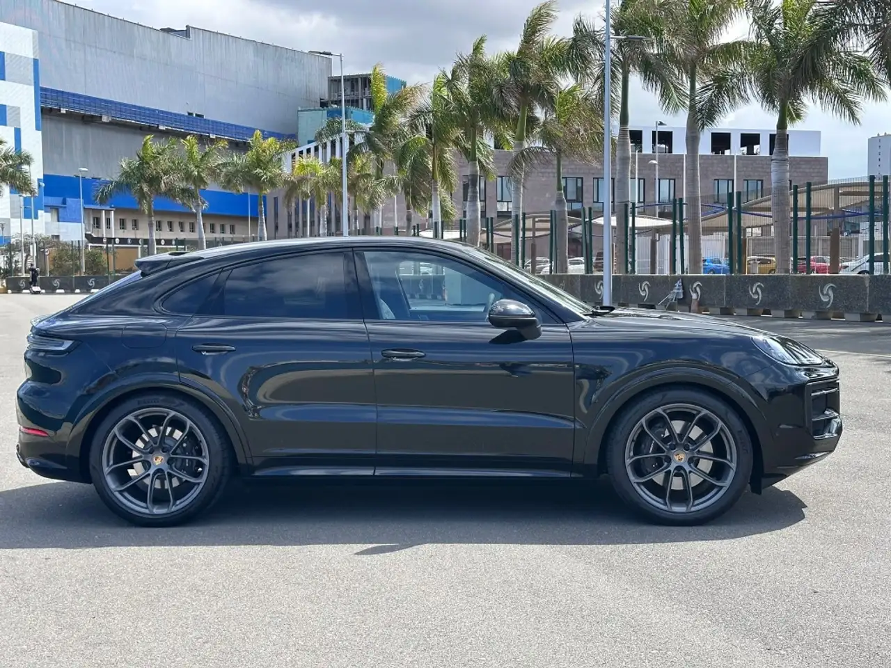 Porsche Cayenne Coupé E-Hybrid Aut.