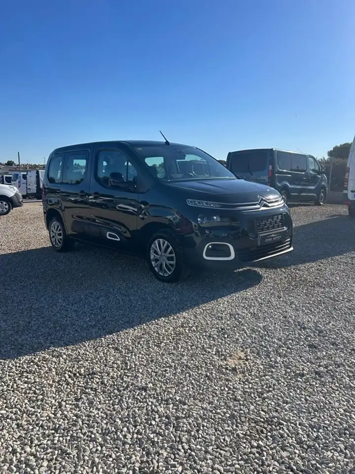 Citroën Berlingo Combi BlueHDi S&S Talla XL Feel 100 Berlingo Combi BlueHDi S&S Talla XL Feel 100