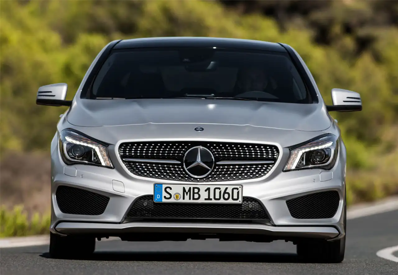 Mercedes-Benz CLA 200 7G-DCT