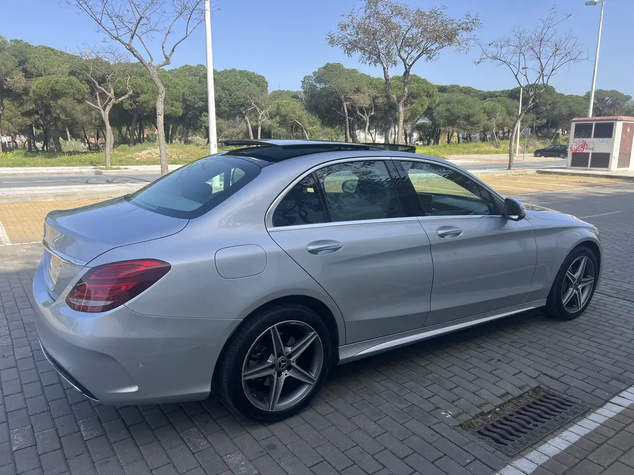 Mercedes-Benz C 220 220d 9G-Tronic