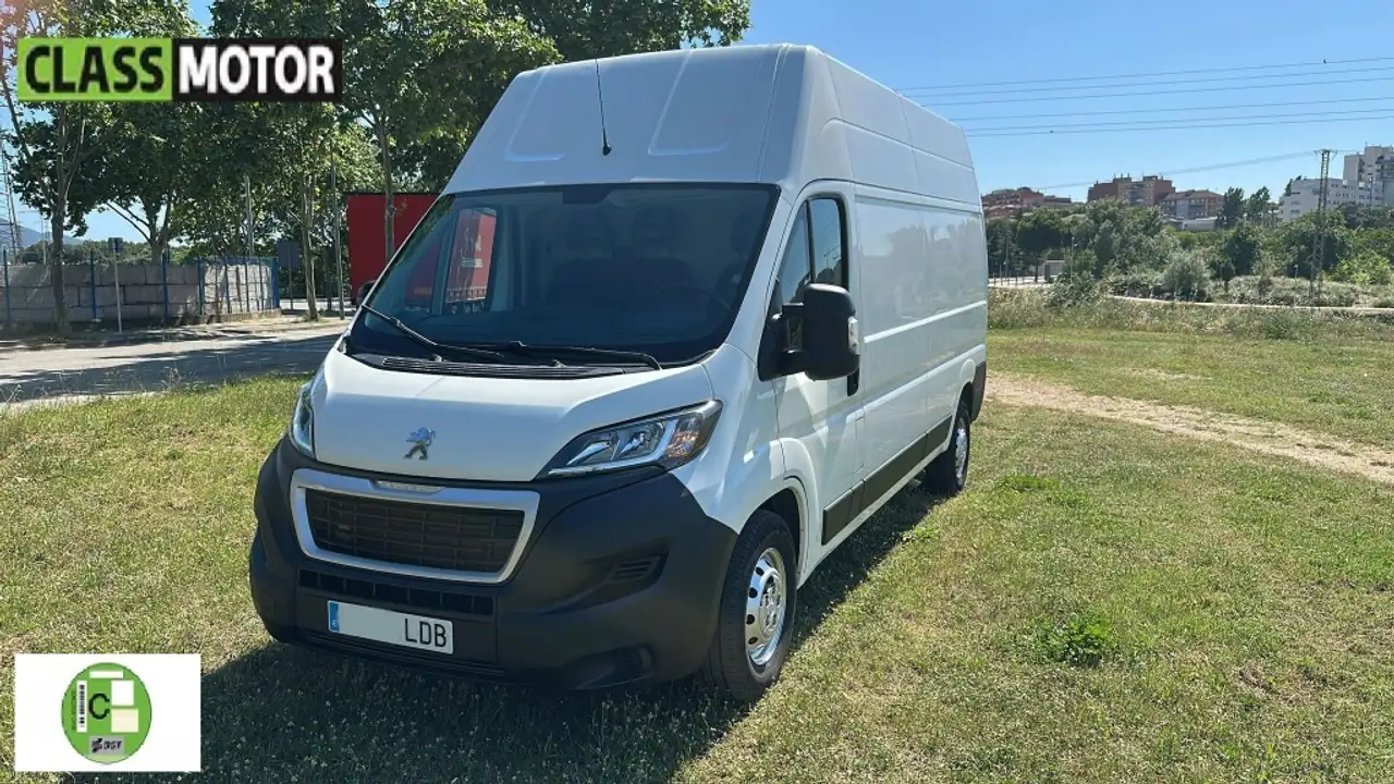 Peugeot Boxer Furgón 2.2BlueHDI 435 L3H3 S&S 140 Boxer Furgón 2.2BlueHDI 435 L3H3 S&S 140