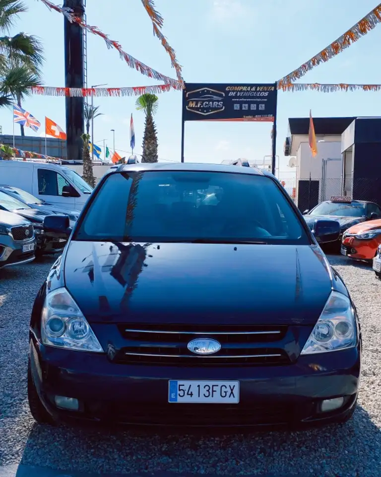Kia Carnival 2.9CRDI EX-Concept