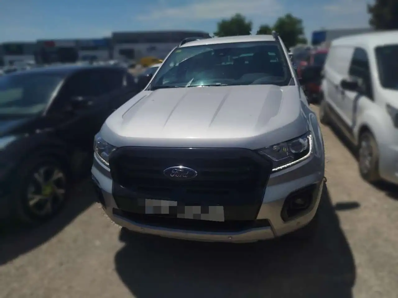 Ford Ranger 2.0 TDCi 157kW 4x4 Dob Cab Wildtrack AT Ranger 2.0 TDCi 157kW 4x4 Dob Cab Wildtrack AT