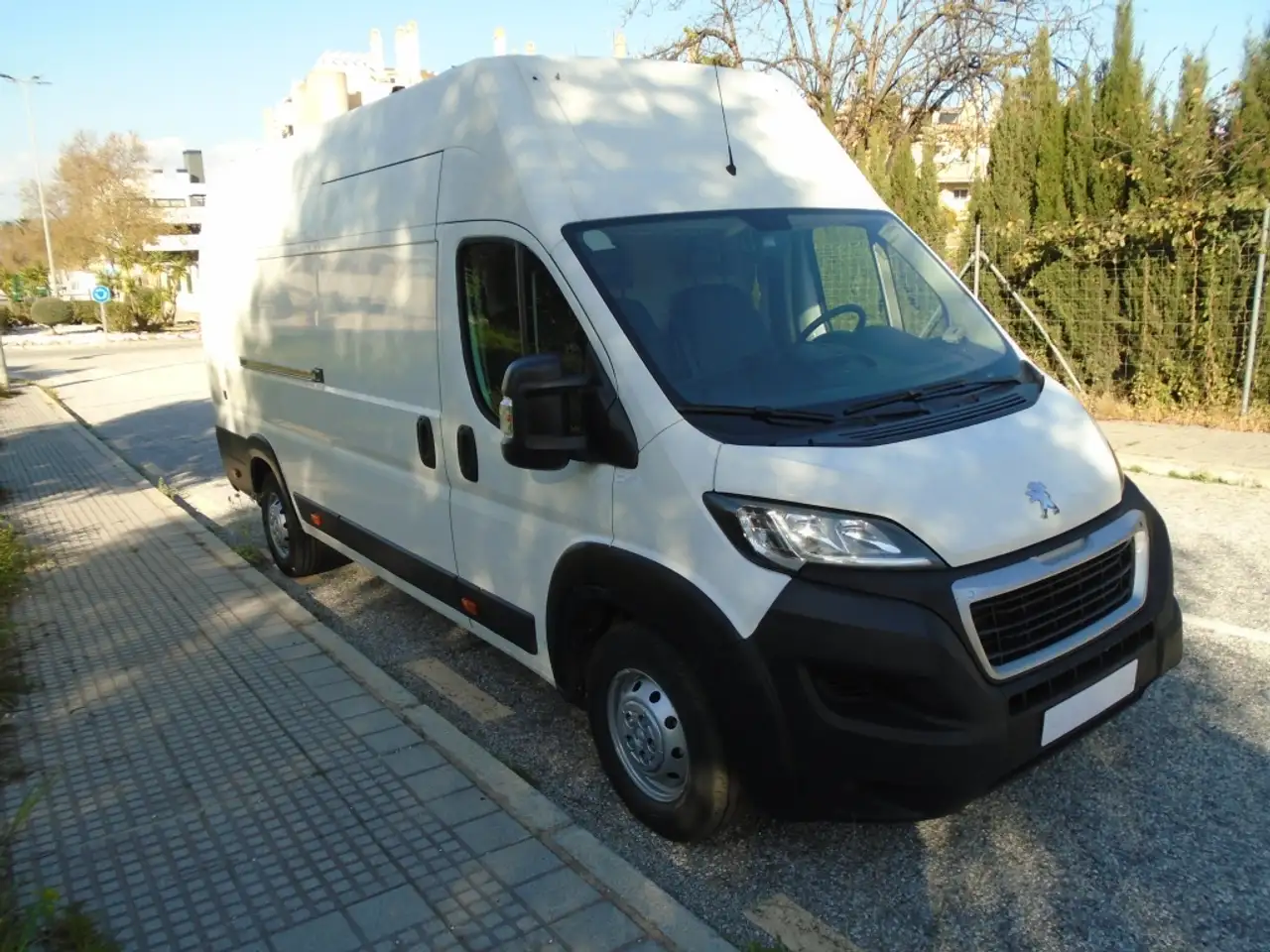 Peugeot Boxer Furgón 2.0BlueHDI 435 L4H3 130 Boxer Furgón 2.0BlueHDI 435 L4H3 130