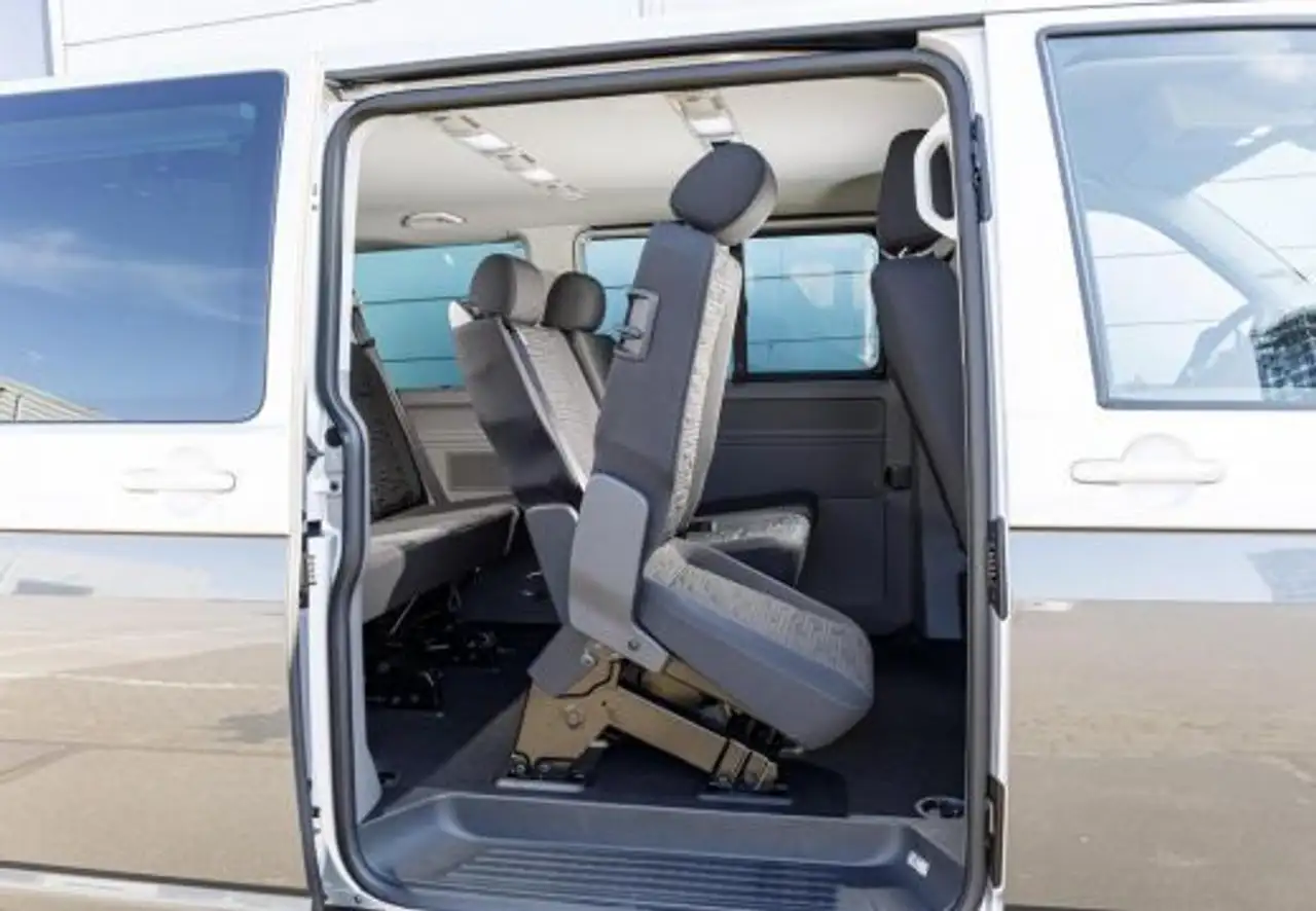 Volkswagen Caravelle Comercial 2.0TDI BMT Origin Batalla Cort Caravelle Comercial 2.0TDI BMT Origin Batalla Cort