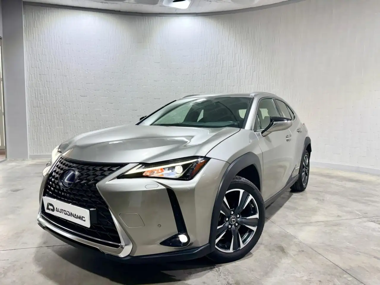 Lexus UX 250h Executive 2WD