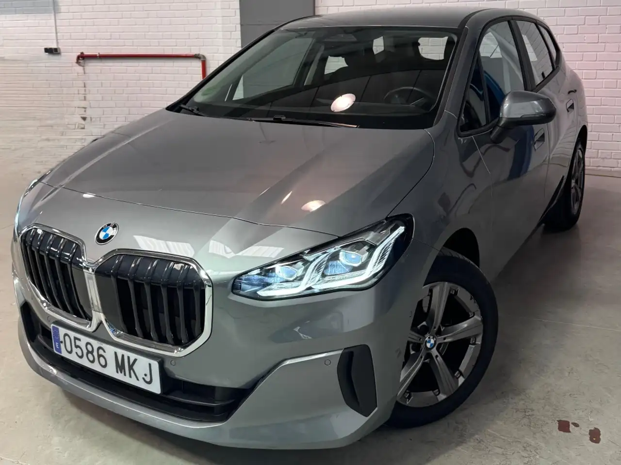 BMW 218 218dA Active Tourer
