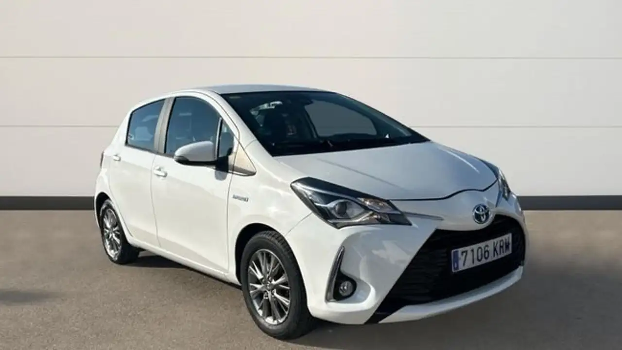 Toyota Yaris 1.5 VVT-I HYBRID ACTIVE AUTO 100 5P
