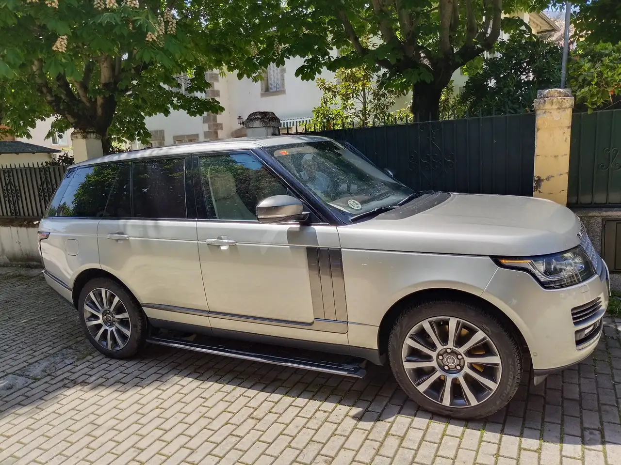Land Rover Range Rover 4.4SDV8 Autobiography Aut.