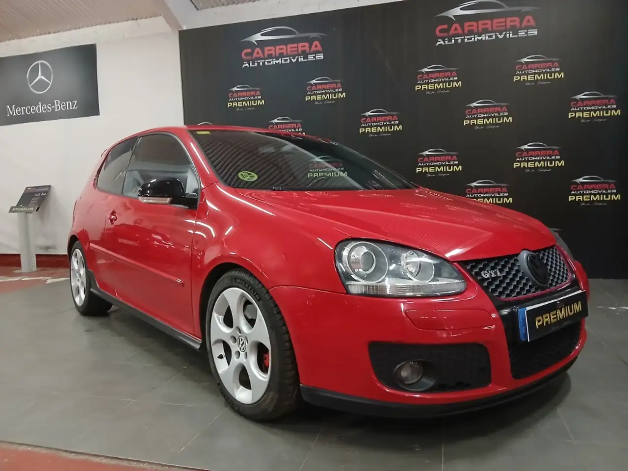 Volkswagen Golf GTI 2.0 TFSI