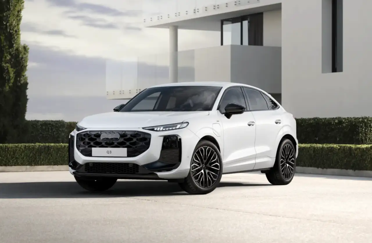 Audi Q3 Sportback e-hybrid Black line S tronic 200kW