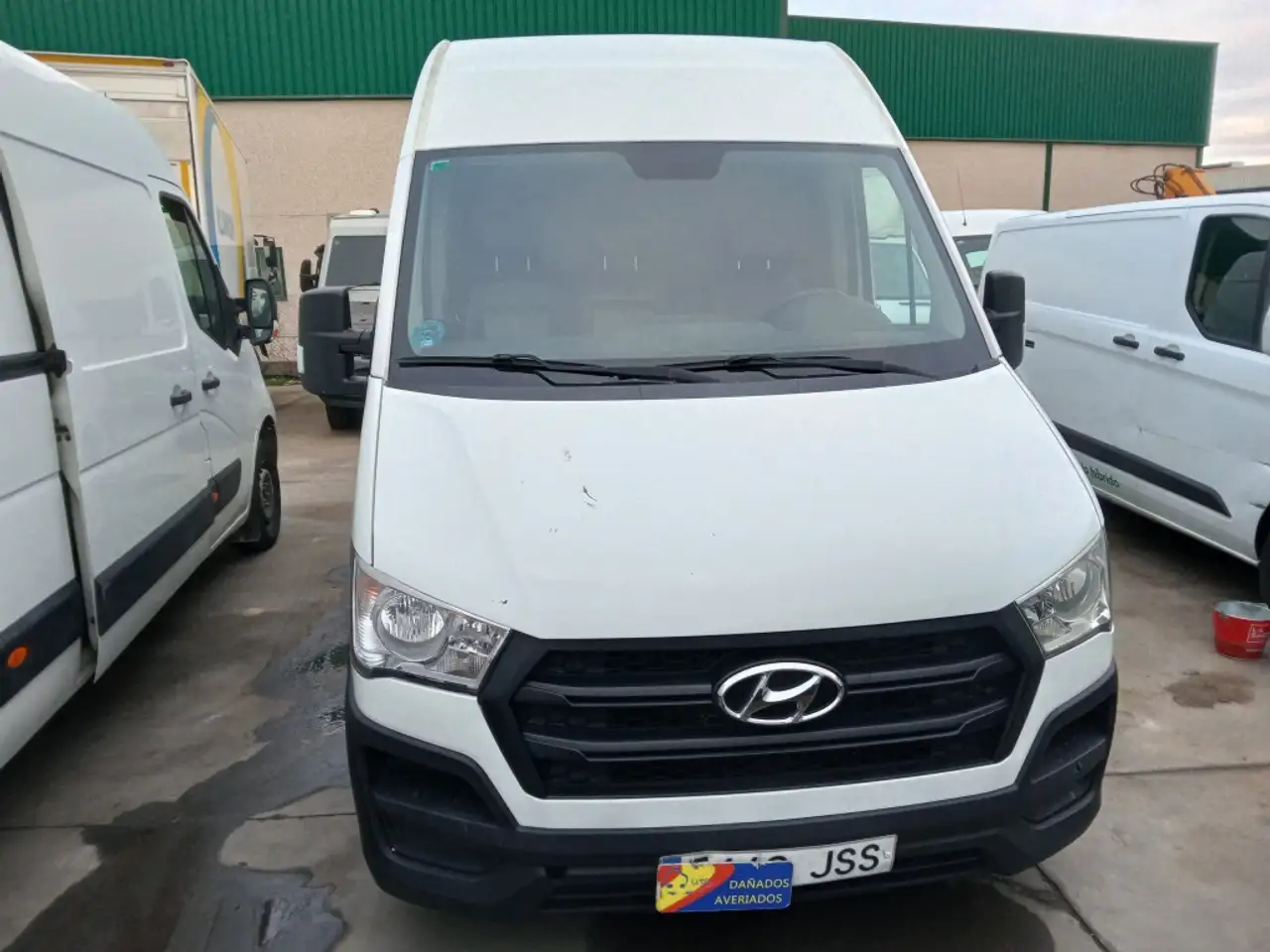 Hyundai H350 Fg. 2.5CRDI Essence 5.5M H350 Fg. 2.5CRDI Essence 5.5M