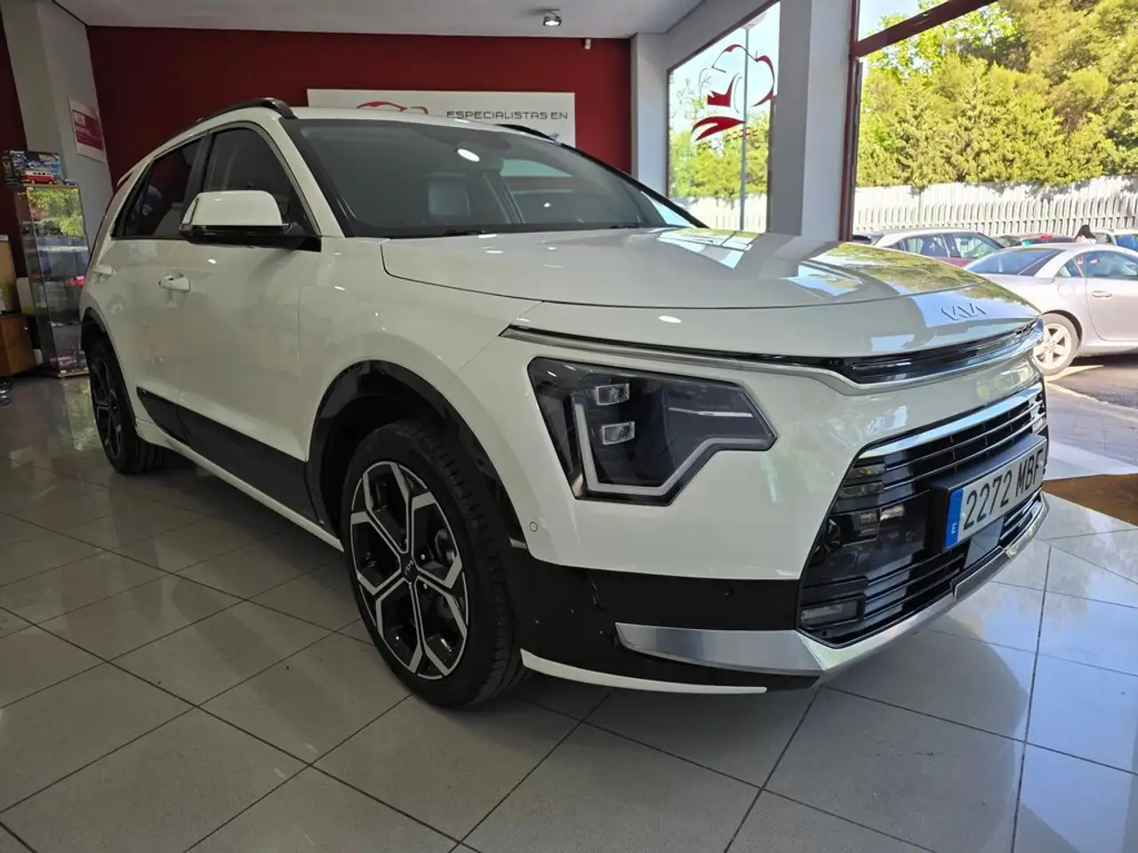Kia Niro 1.6 HEV Emotion