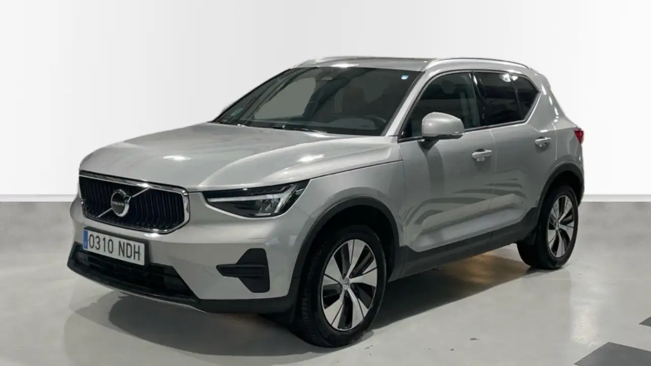 Volvo XC40 2.0 B3 CORE AUTO 5P