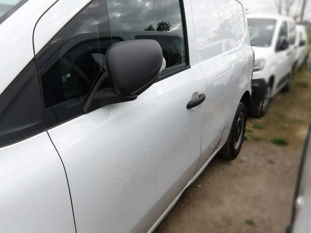 Renault Kangoo Profes. 1.5 Blue dCi 70kW Ábr. Sésamo R Kangoo Profes. 1.5 Blue dCi 70kW Ábr. Sésamo R