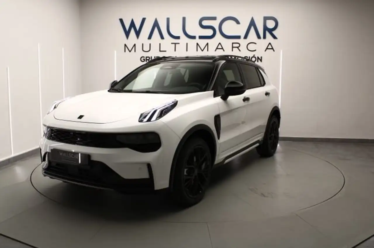Lynk & Co 01 1.5T PHEV More