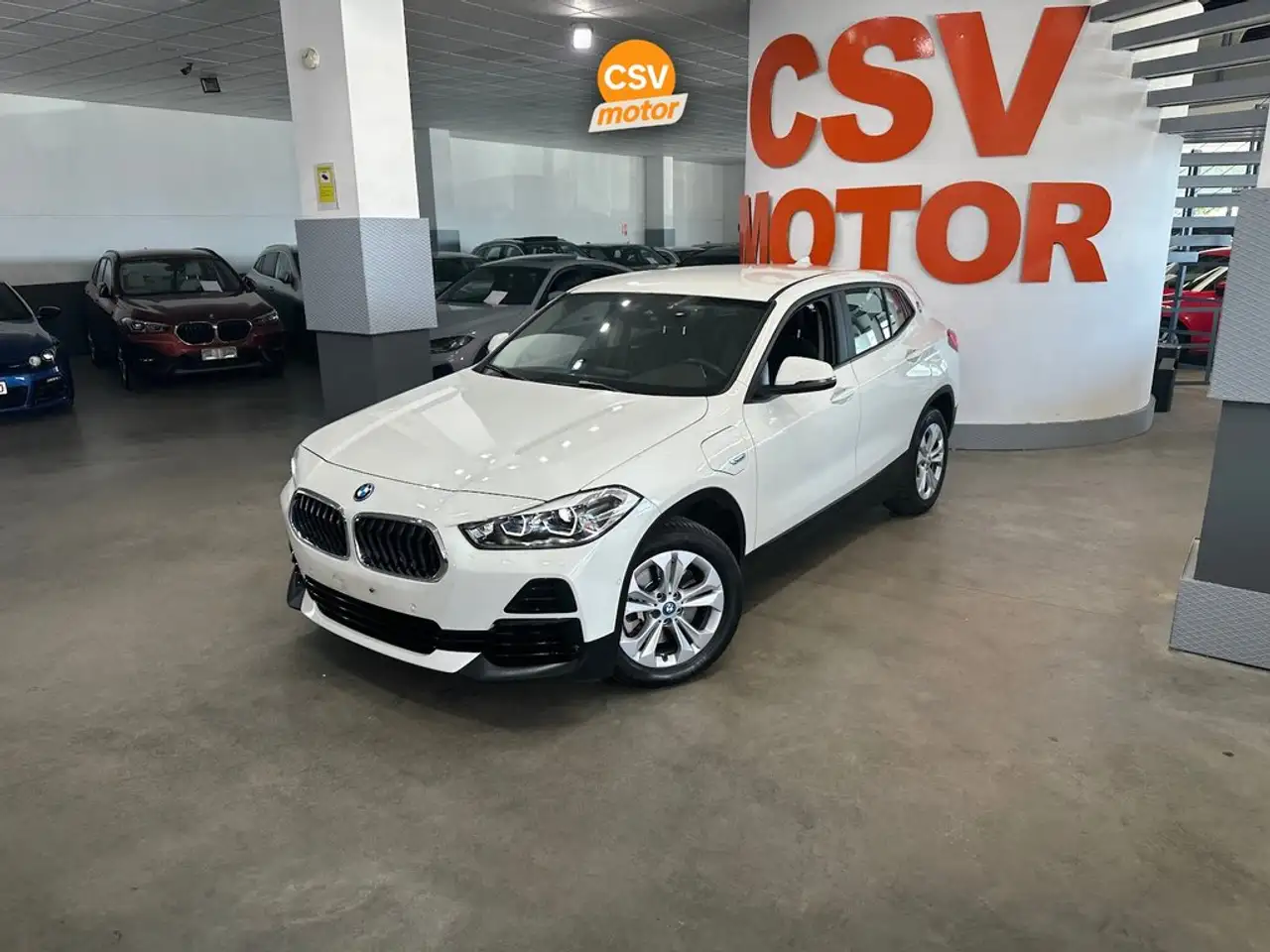 BMW X2 1.5 XDRIVE 25E 220 BUSINESS X