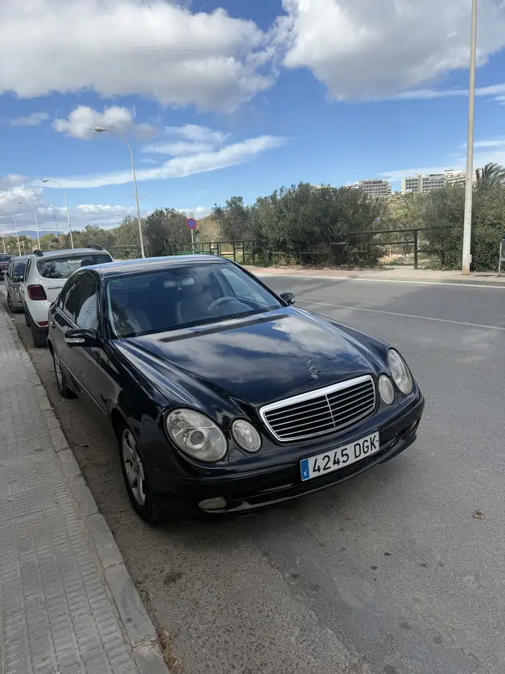 Mercedes-Benz E 270 CDI