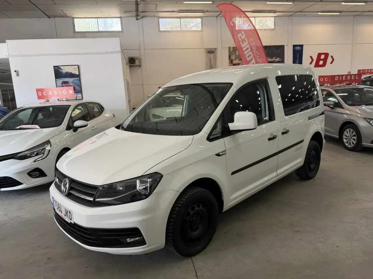 Volkswagen Caddy 2.0TDI Trendline 4M 90kW Caddy 2.0TDI Trendline 4M 90kW