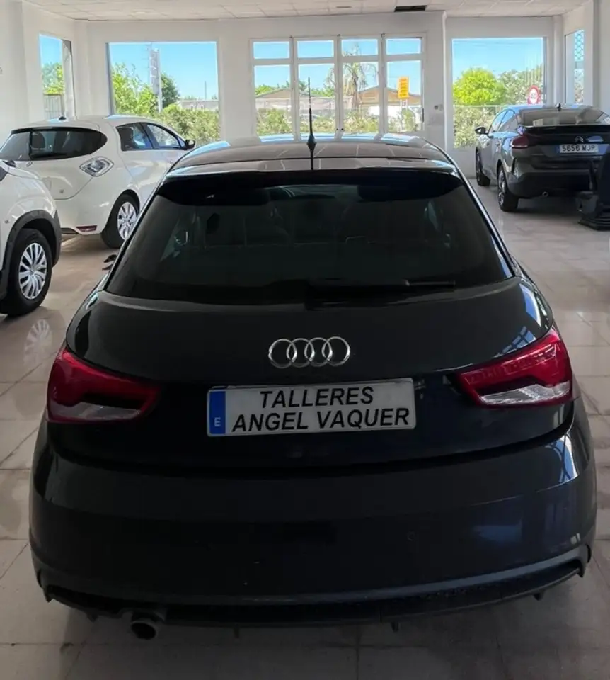 Audi A1 Pequeño Manual de 5 Puertas