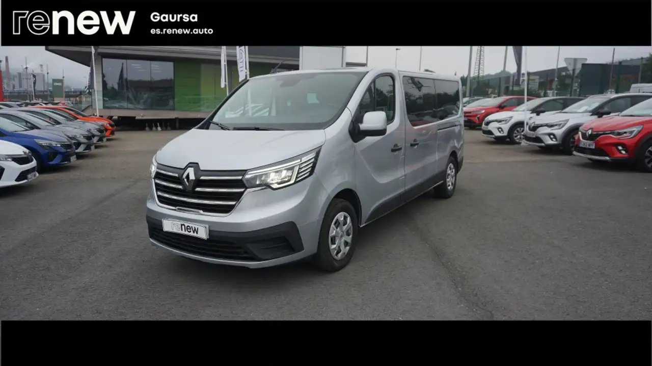 Renault Trafic 2.0 ENERGY BLUEDCI 81KW AUTHENTIC LWB 110 4 Trafic 2.0 ENERGY BLUEDCI 81KW AUTHENTIC LWB 110 4