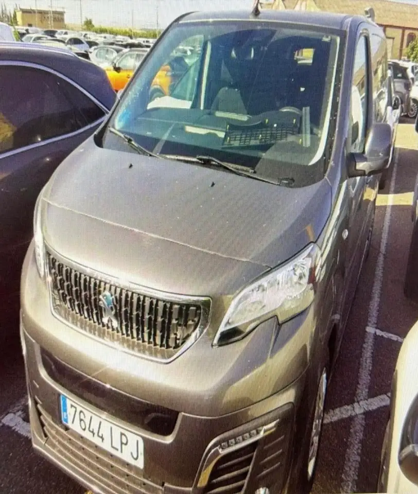 Peugeot Traveller e-Traveller Business Standard 50kWh 100kW