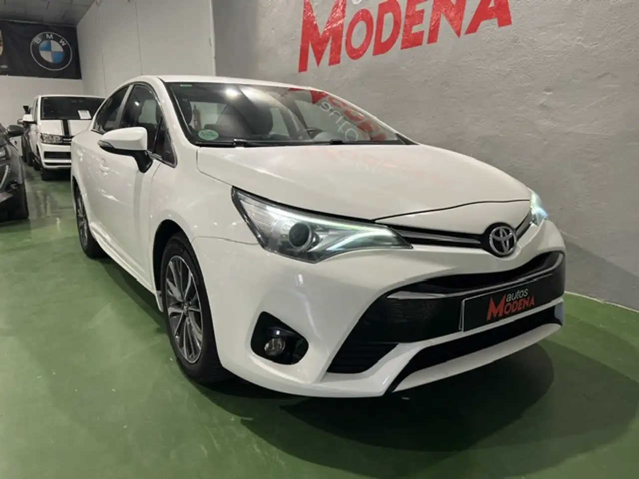 Toyota Avensis 150D Business Advance