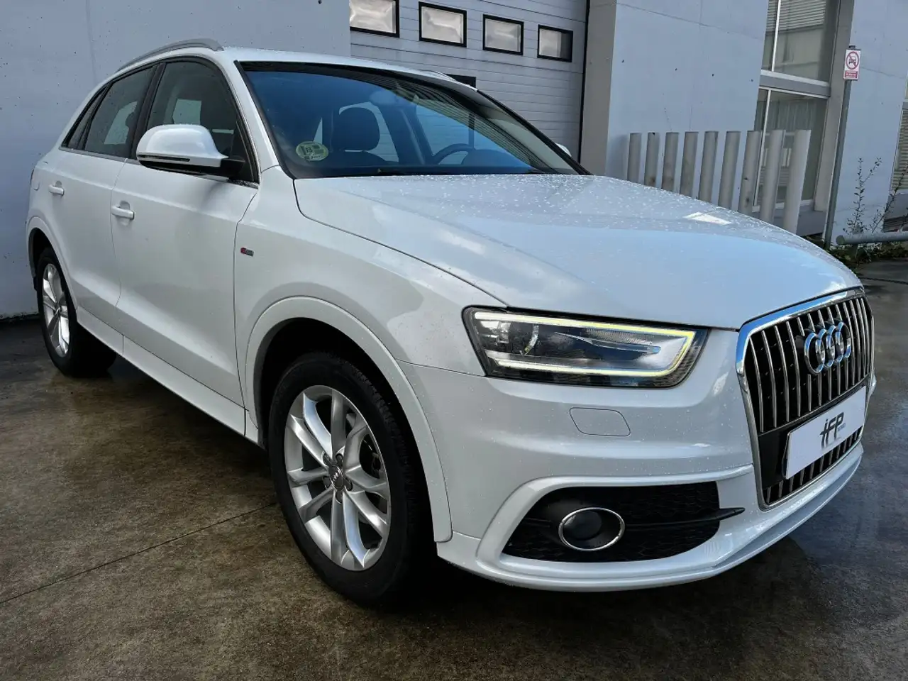 Audi Q3 2.0TDI S line edition