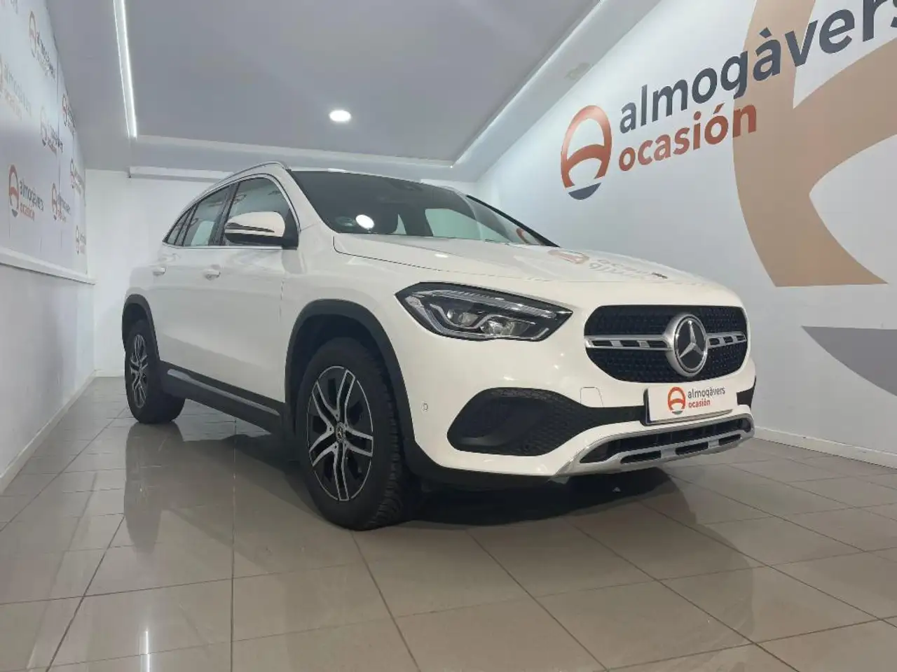 Mercedes-Benz GLA 200 2.0 DIESEL AUTOMATICO DCT 150 CV 5P