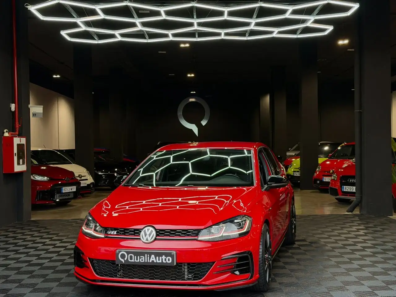 Volkswagen Golf GTI 2.0 TSI Performance DSG7 180kW
