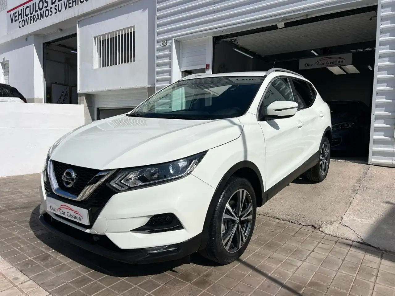 Nissan Qashqai 1.3 DIG-T N-Connecta 4x2 103kW