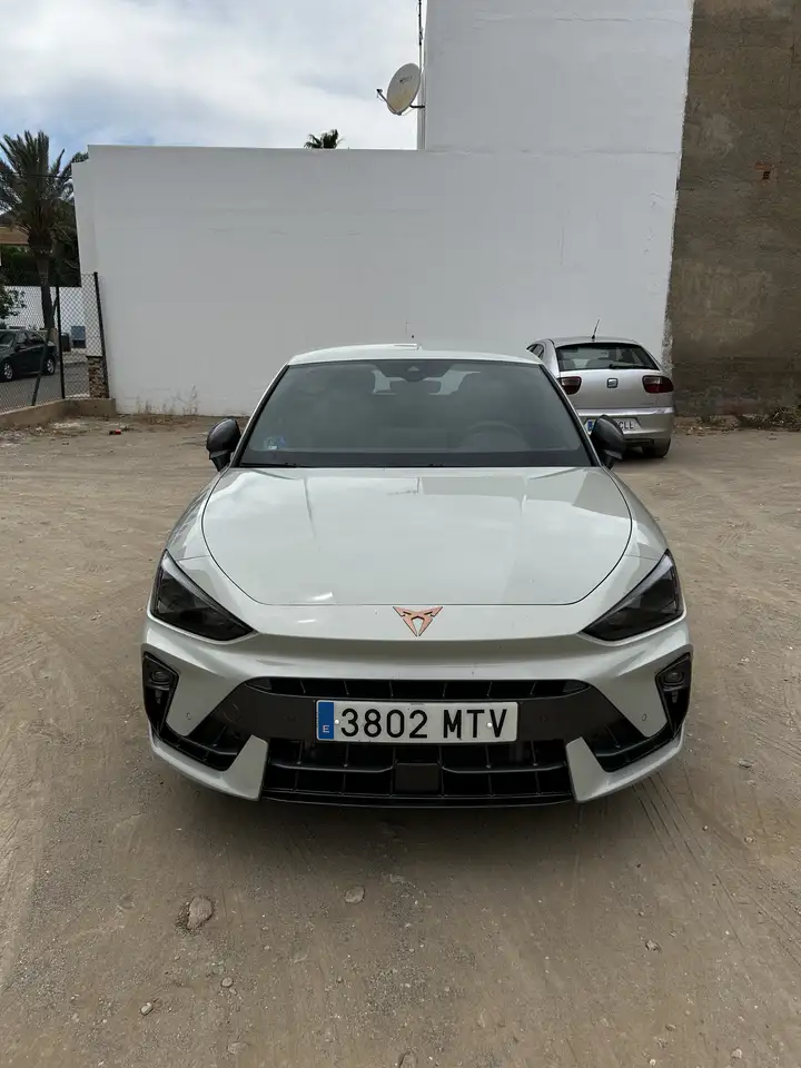 Cupra Leon León 1.5 eTSI 110 DSG