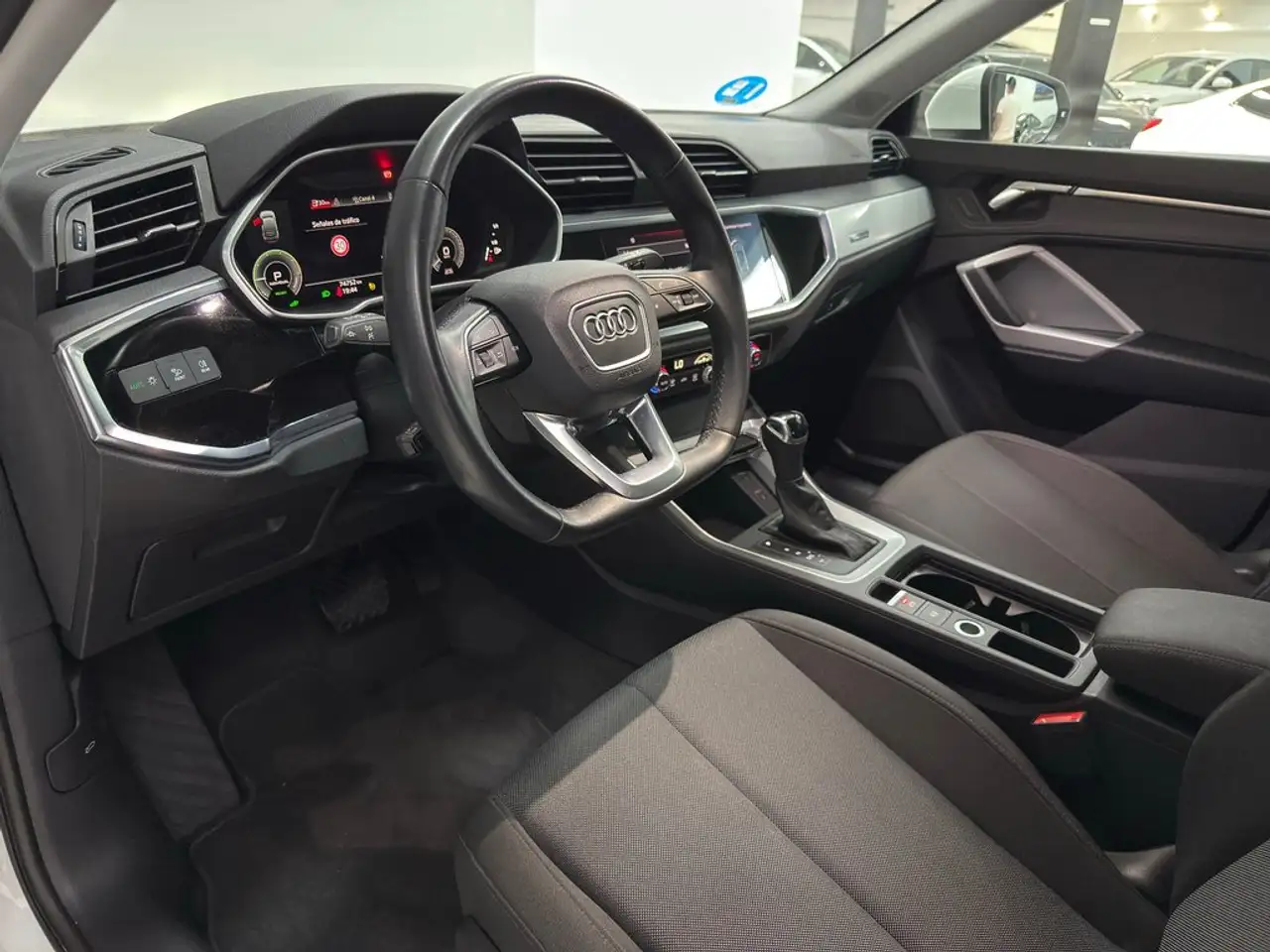 Audi Q3 45 TFSIe Advanced S-tronic