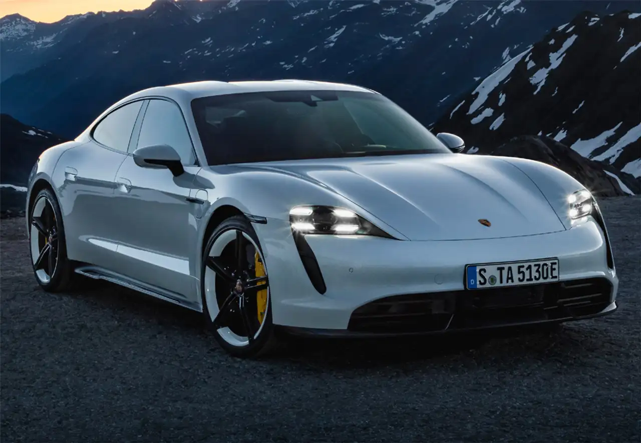 Porsche Taycan 4S