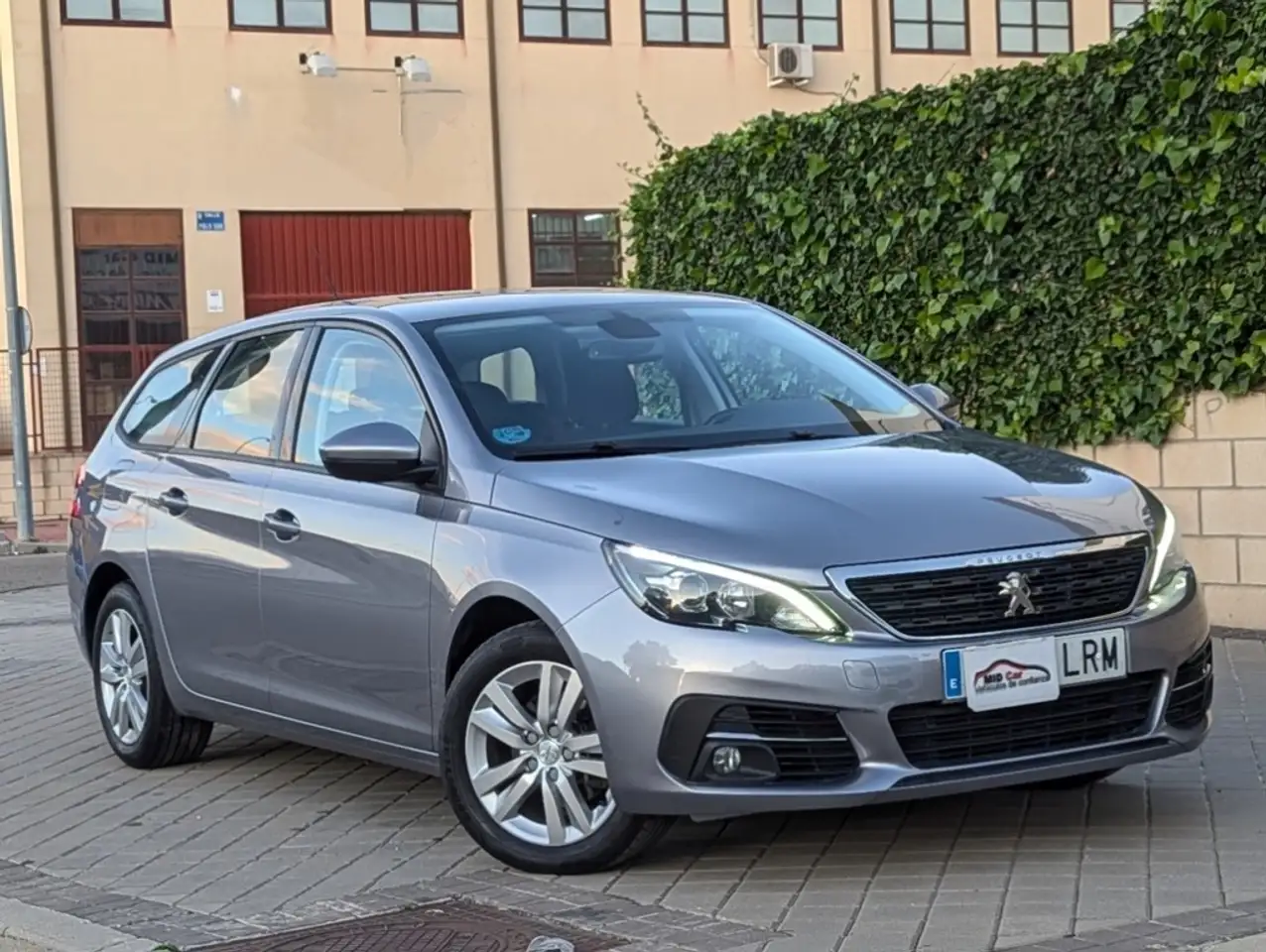 Peugeot 308 1.5 BlueHDi S&S Allure Pack EAT8 130