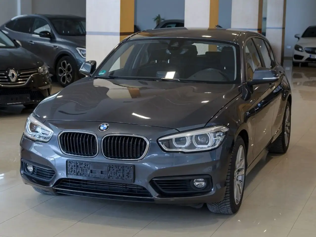 BMW 118 118dA
