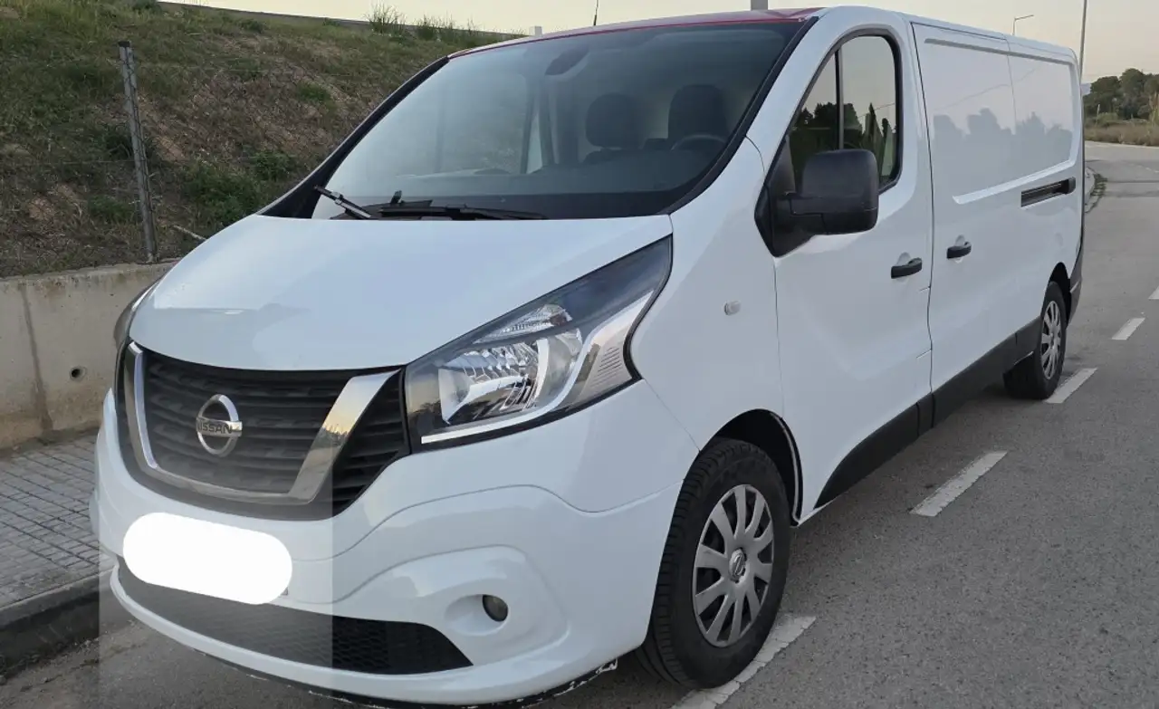 Nissan NV300 Combi 5 1.6dCi S&S L1H1 1T Comfort 125 NV300 Combi 5 1.6dCi S&S L1H1 1T Comfort 125