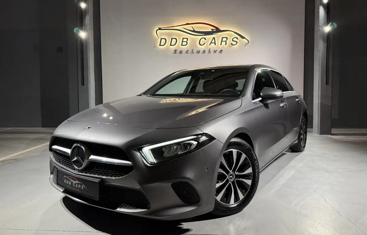 Mercedes-Benz A 200 200d Progressive Line Advanced 8G-DCT