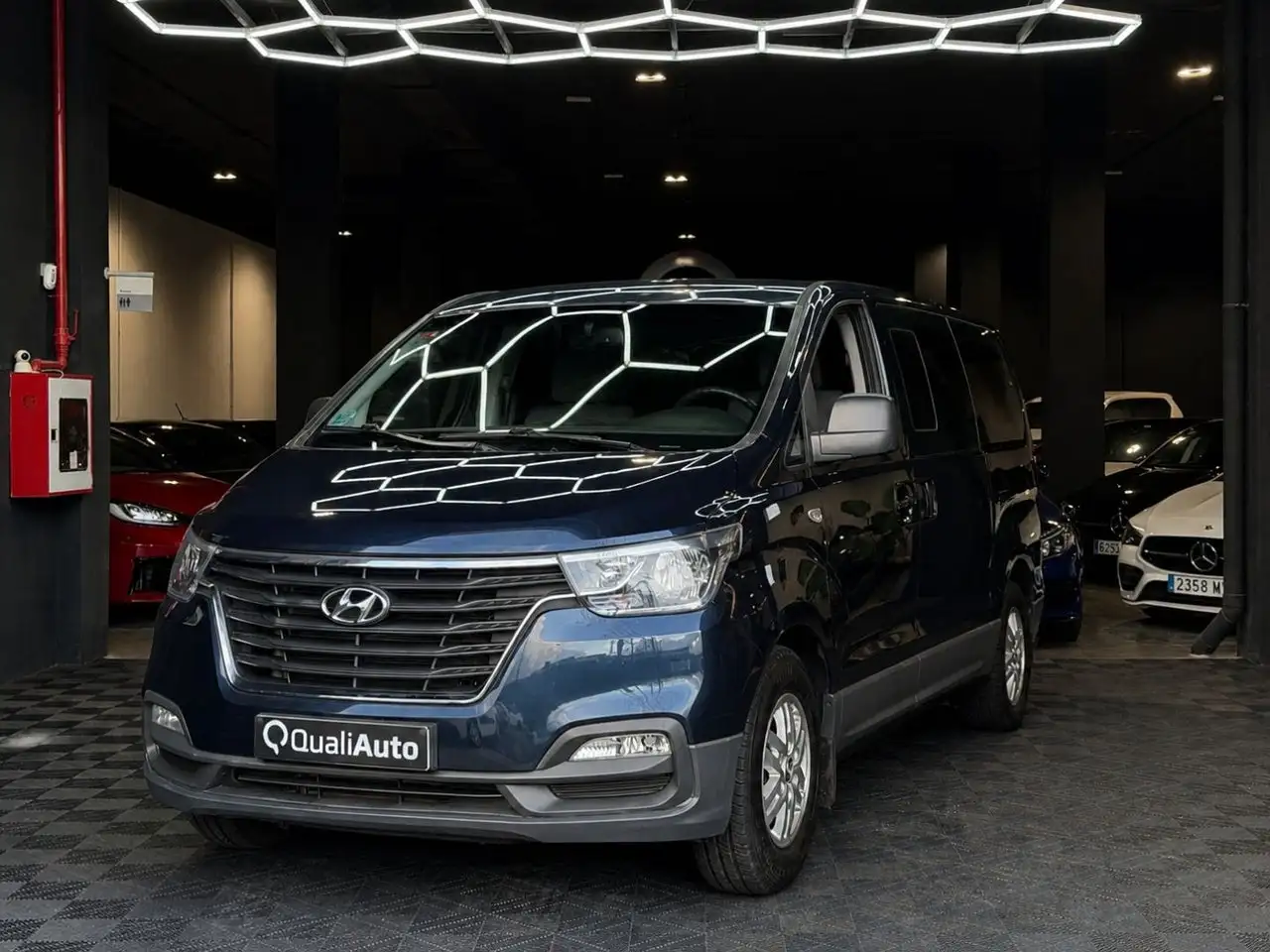 Hyundai H-1 H1 Travel 2.5CRDi Tecno 136