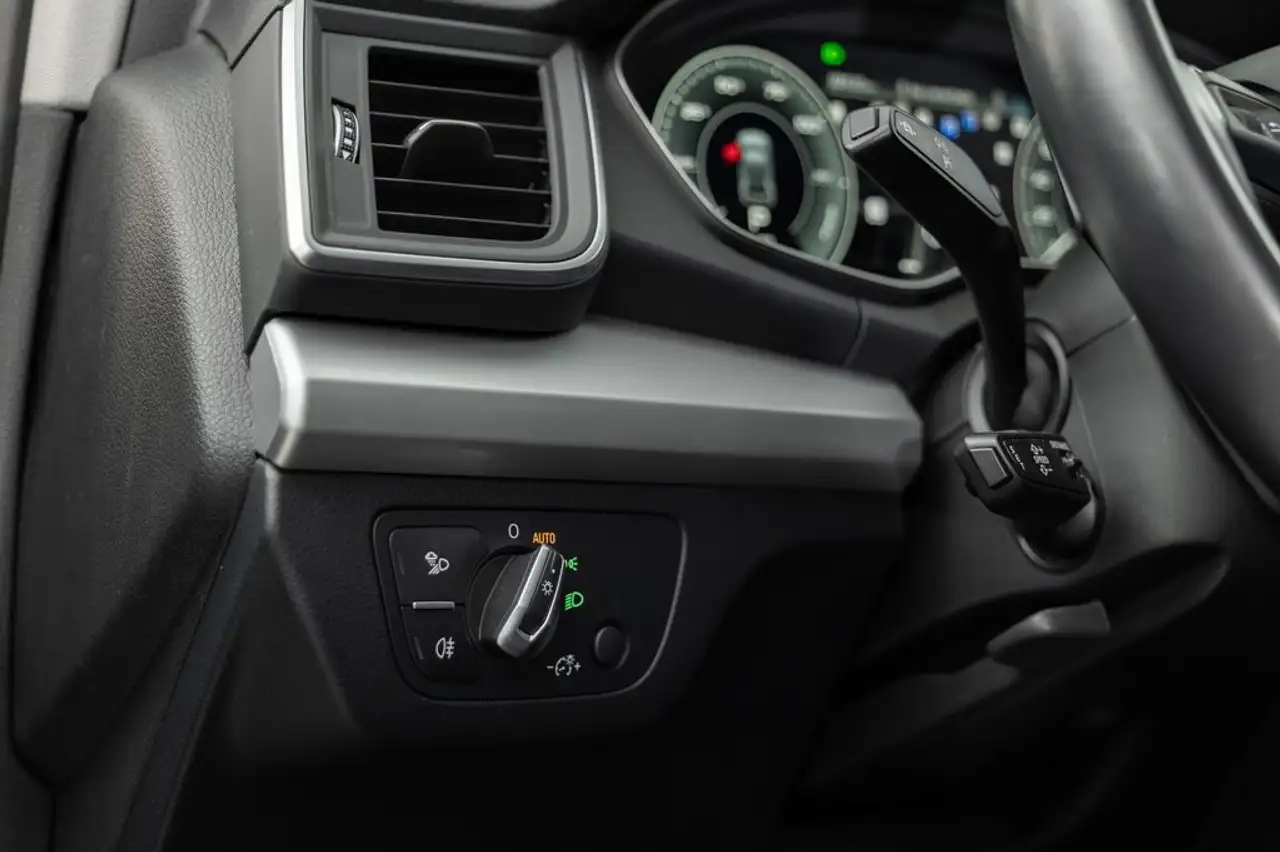 Audi Q5 50 TFSIe Advanced quattro-ultra S tronic