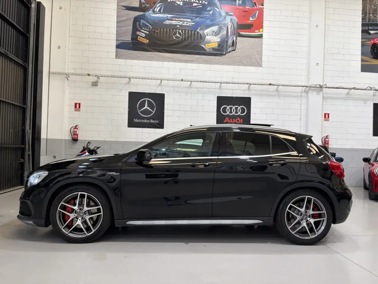Mercedes-Benz GLA 45 AMG 4Matic 7-DCT